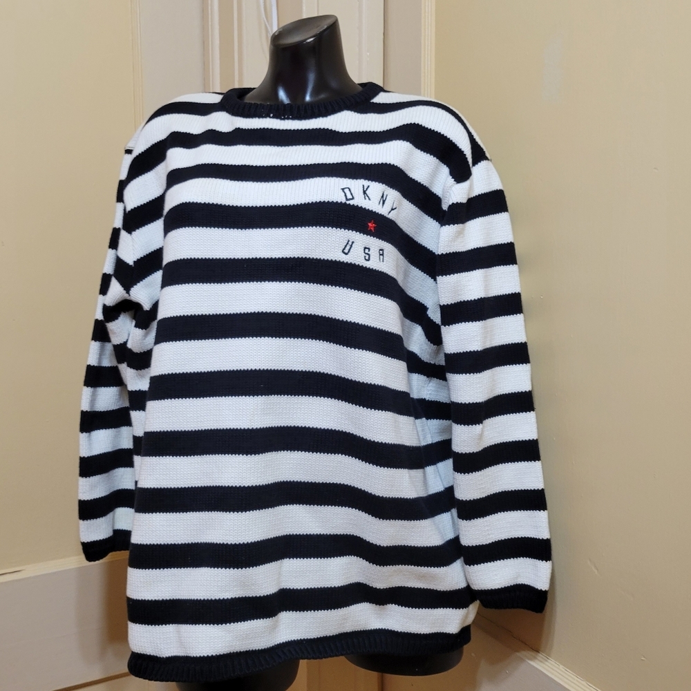 Vintage DKNY White Blue Cotton Boxy Crew Neck Sweater
